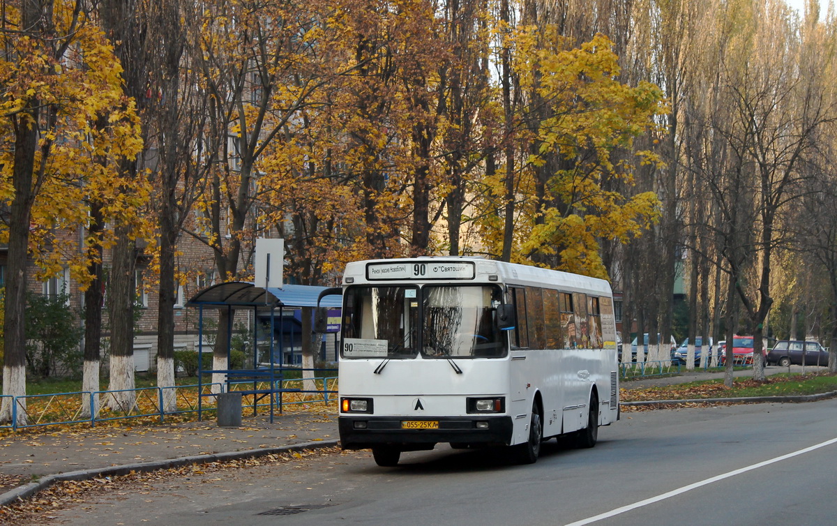 Kyiv, LAZ-525270 No. 1585