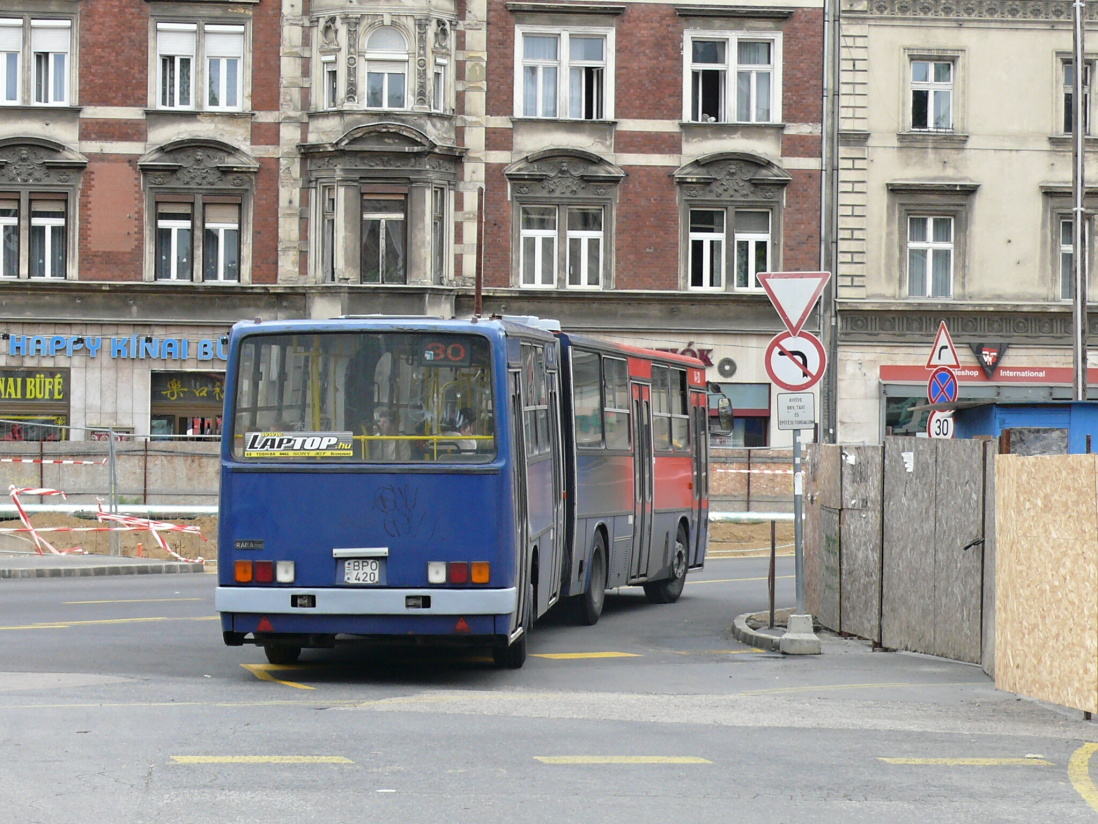 Budapest, Ikarus 280.40A №: 04-20
