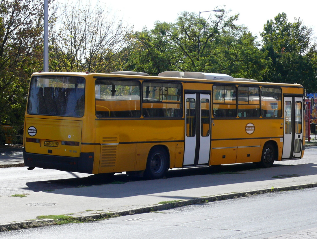 Budapešť, Ikarus C56.42** č. HOG-517