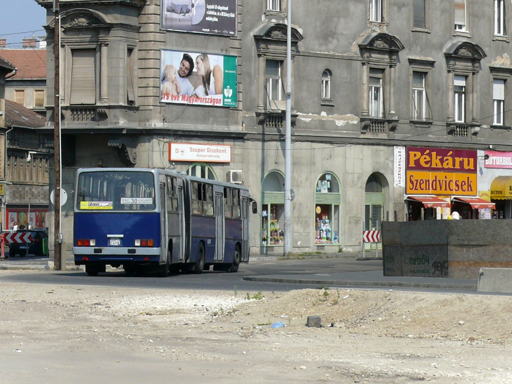 Будапешт, Ikarus 280.49 № 04-77