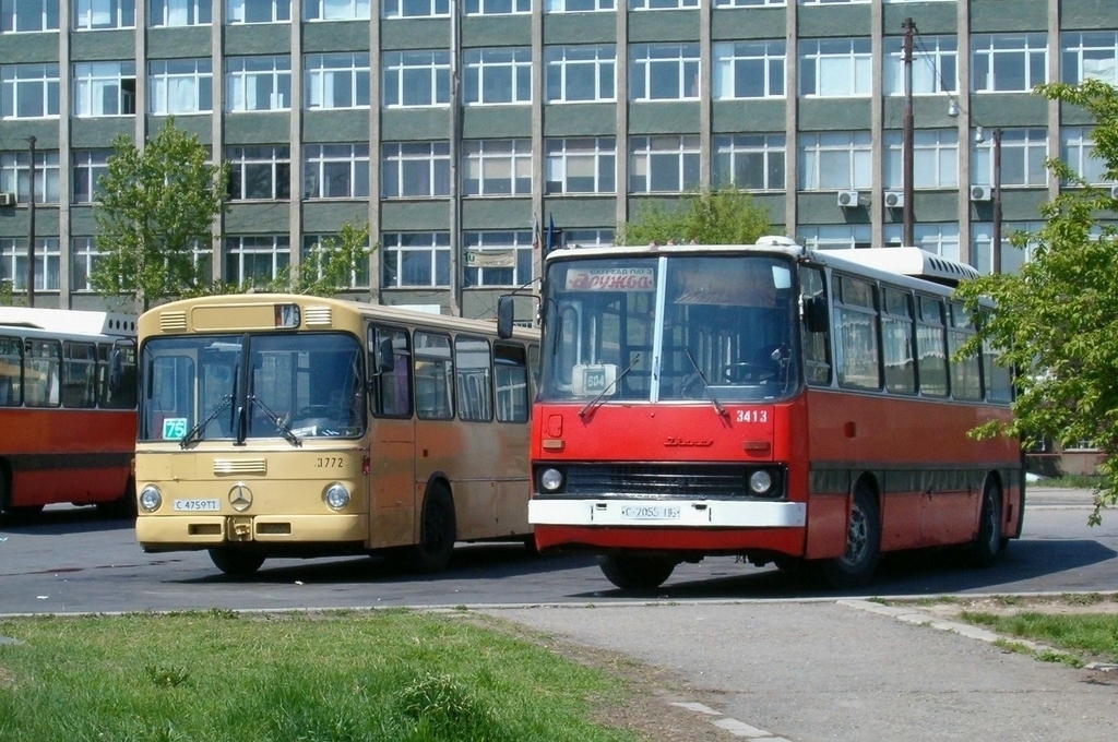 Sofie, Ikarus 280.59 č. 3413; Sofie, Mercedes-Benz O305 č. 3772