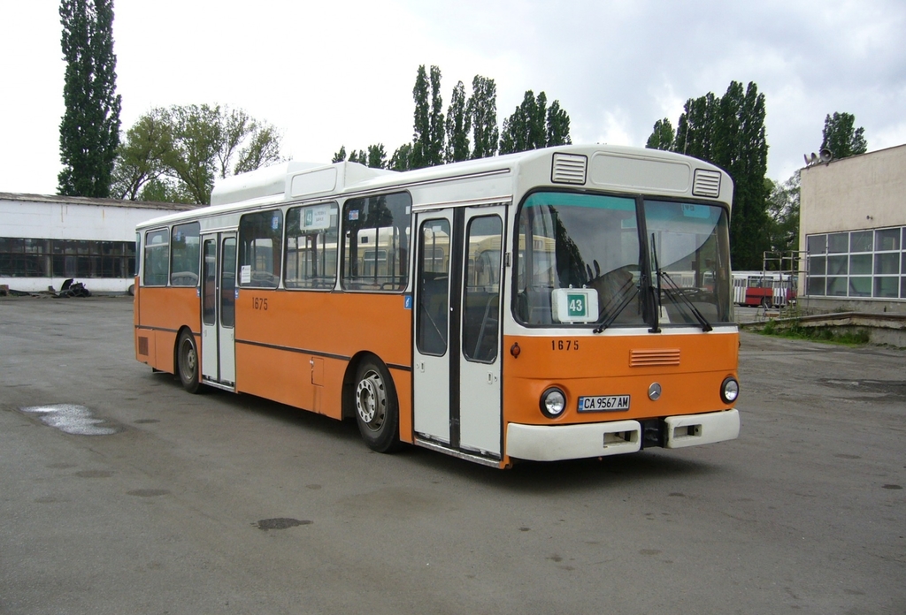 София, Mercedes-Benz O305 № 1675