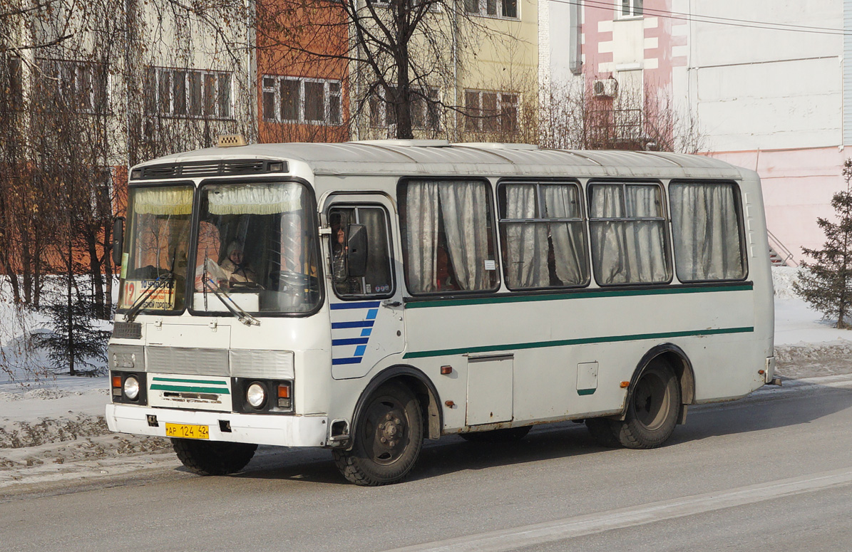 Ленинск-Кузнецкий, ПАЗ-32054 (40, K0, H0, L0) № 924