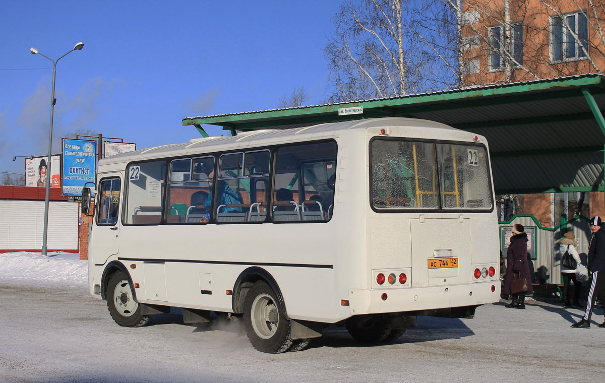 Anzhero-Sudzhensk, PAZ-32054 (40, K0, H0, L0) No. АС 744 42