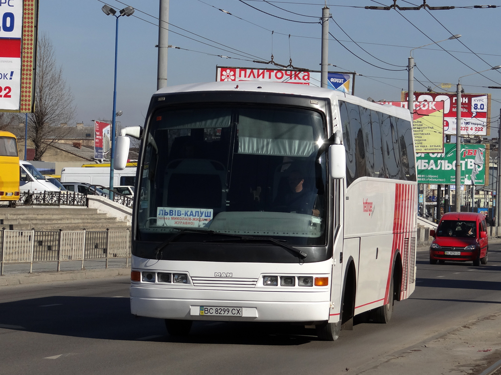 Lviv, Ugarte CX-Elite Midi # ВС 8299 СХ