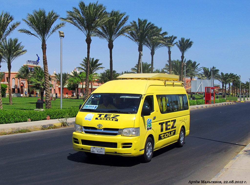 Hurghada, Toyota HiAce H100 # 9