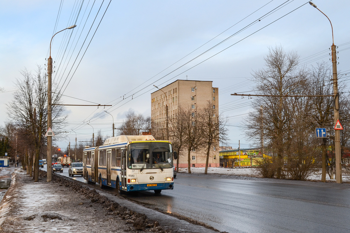 Velikiy Novgorod, LiAZ-6212.70 # 37