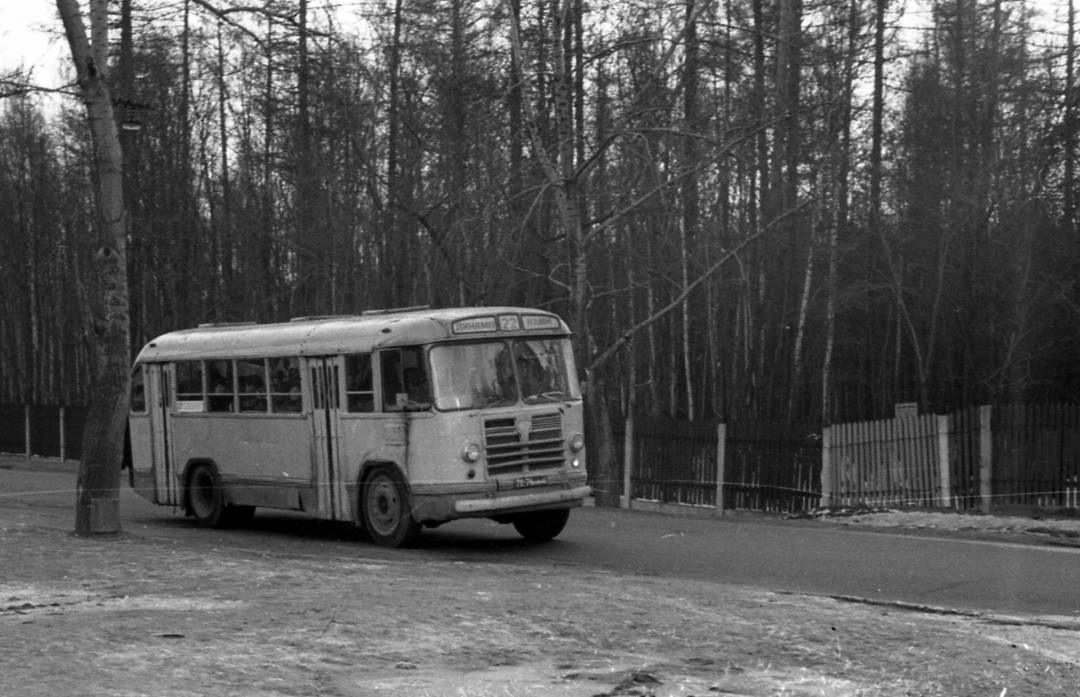 Moscow, ZiL-158В # 72-76 ММА