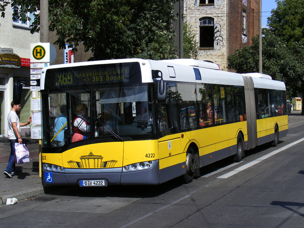 Berlin, Solaris Urbino III 18 č. 4222