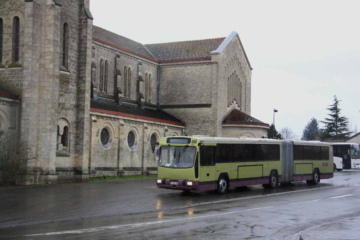 Châlons-en-Champagne, Renault PR180.2 # 731