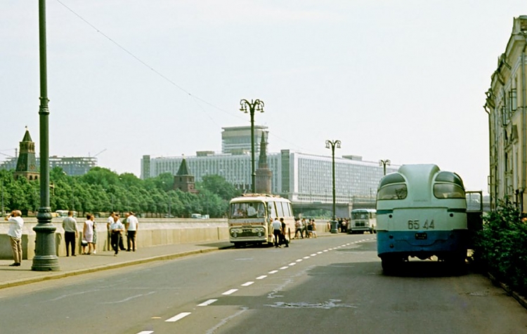 Moscow, LAZ-695 # 65-44 ММА