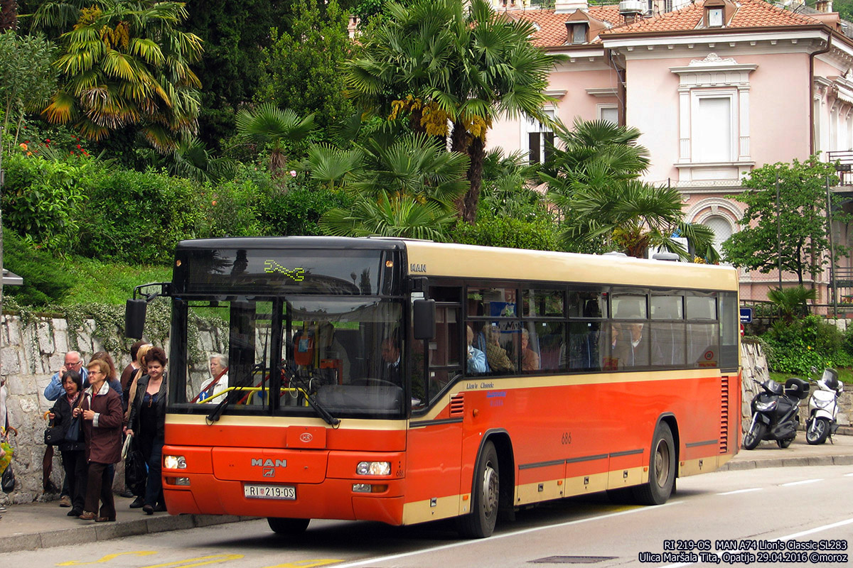 Rijeka, MAN A74 Lion's Classic SL283 # 686