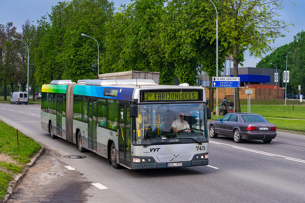 Vilnius, Volvo 7700A # 745