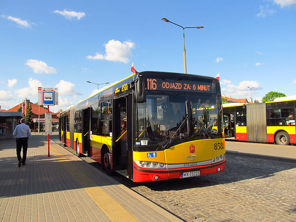 Варшава, Solaris Urbino III 18 № 8581