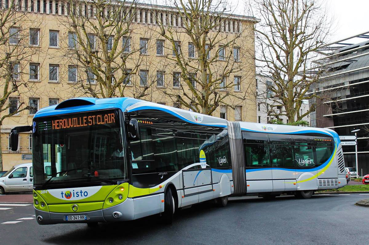Caen, Irisbus Crealis 18M # 384