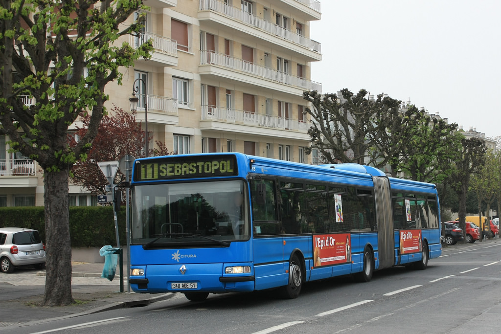 Châlons-en-Champagne, Irisbus Agora L nr. 815