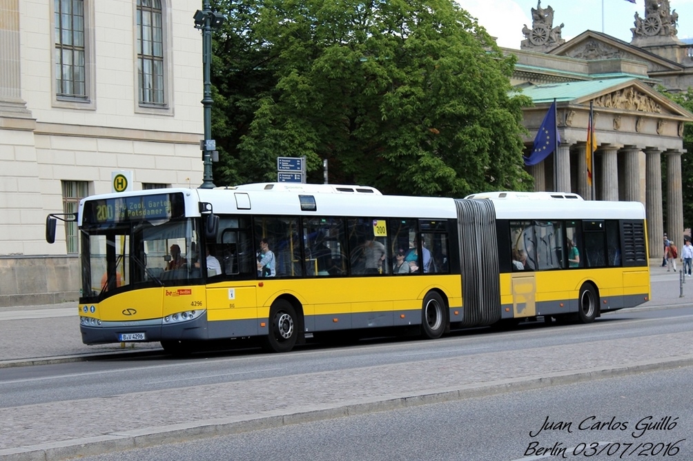 Берлин, Solaris Urbino III 18 № 4296