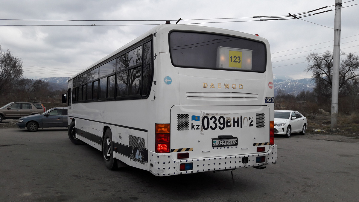 Almaty, Daewoo BS106 Royal City (СемАЗ) # 920