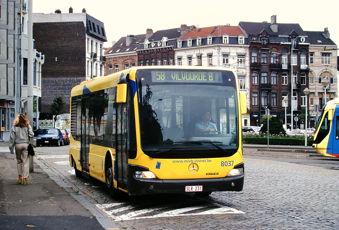 Brussels, Mercedes-Benz O520 Cito № 8037