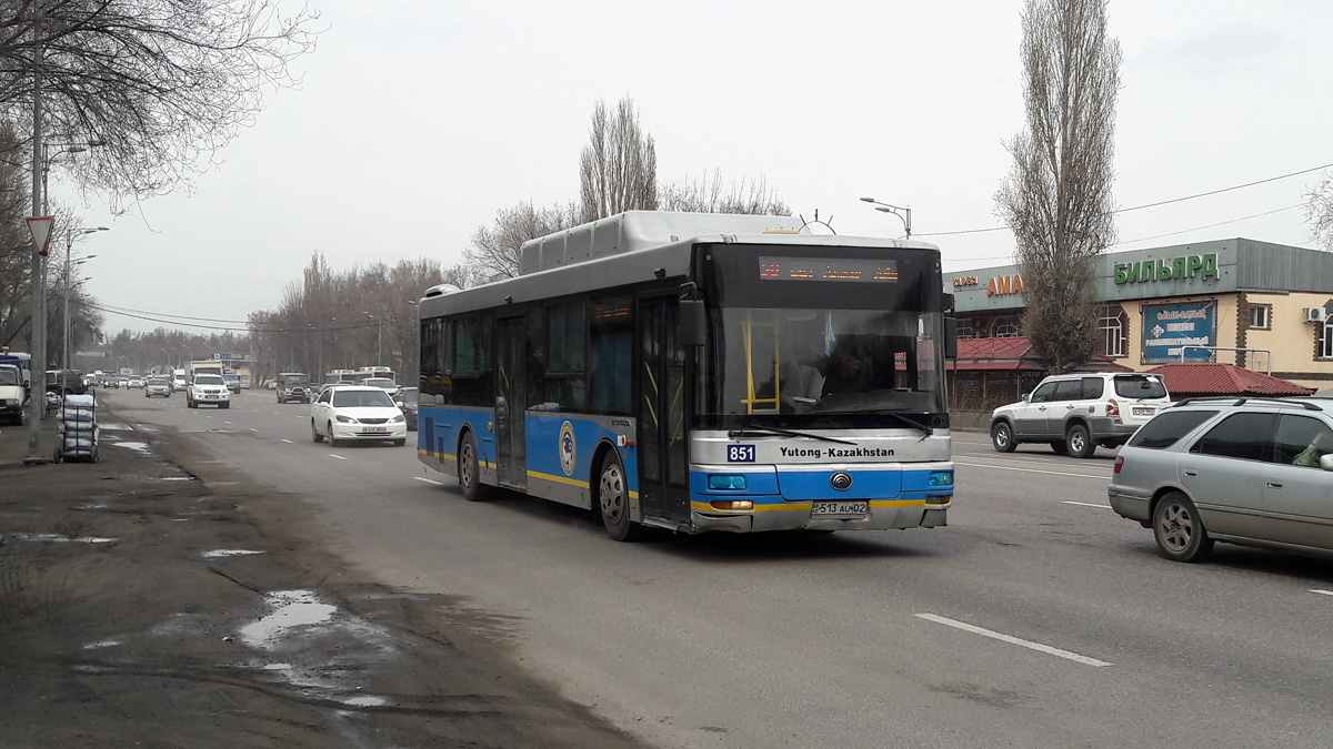 Almaty, Yutong-Kazakhstan ZK6118HGA č. 851
