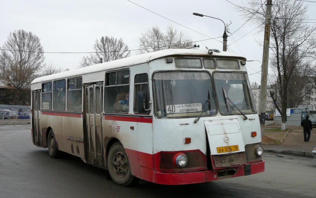 Izhevsk, LiAZ-677М № ЕА 516 18
