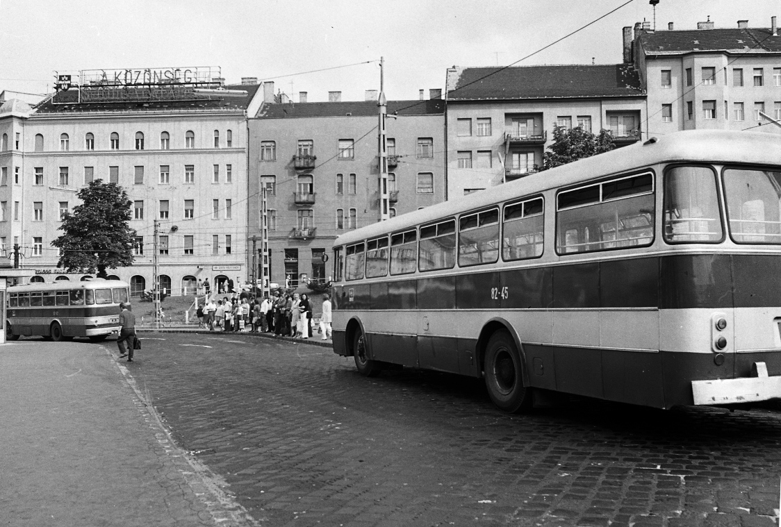 Будапешт, Ikarus 556.** № 82-45
