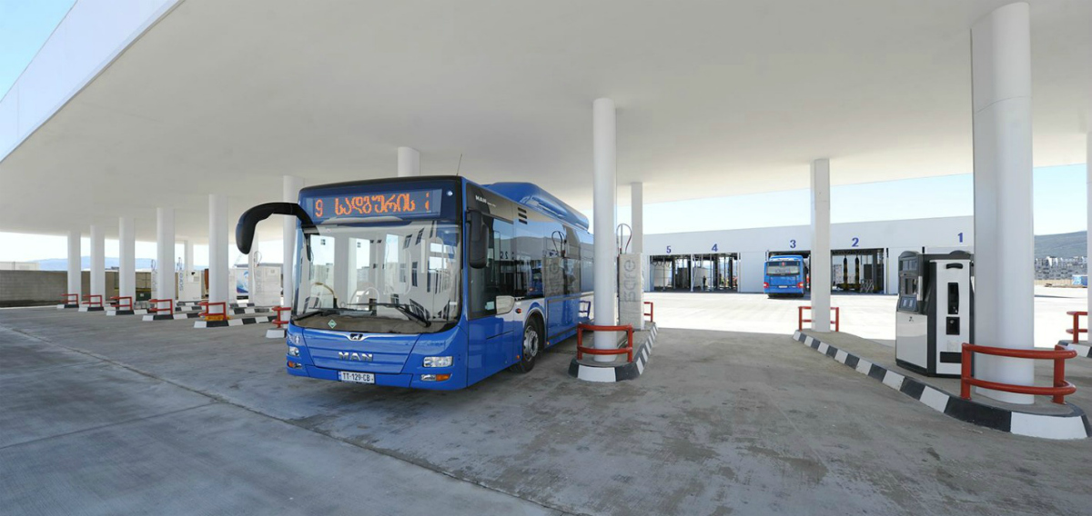 Тбилиси, MAN A21 Lion's City NL313 CNG № TT-129-CB; Тбилиси, MAN A21 Lion's City NL313 CNG № TT-128-CB; Тбилиси — Новые Автобусы для Тбилиси