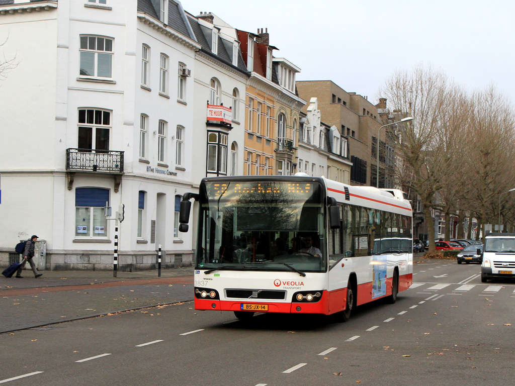 Maastricht, Volvo 7700 # 3837