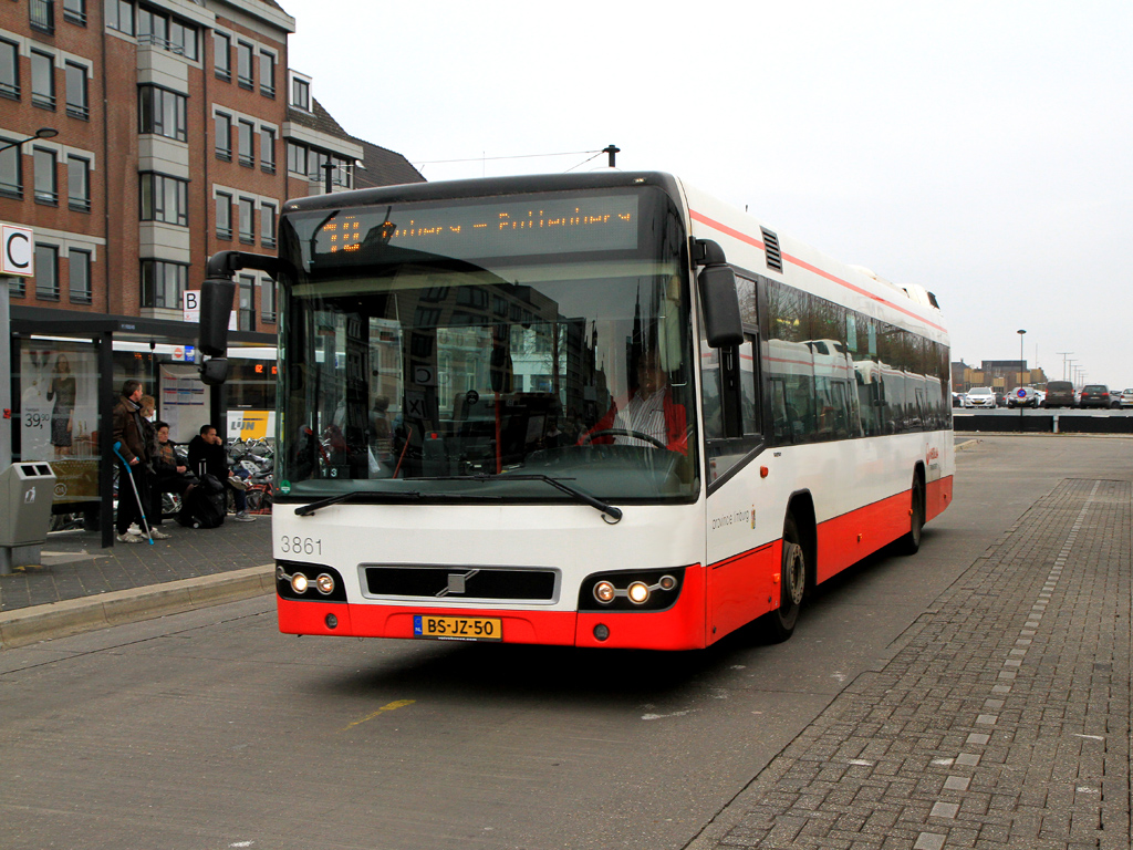 Maastricht, Volvo 7700 # 3861