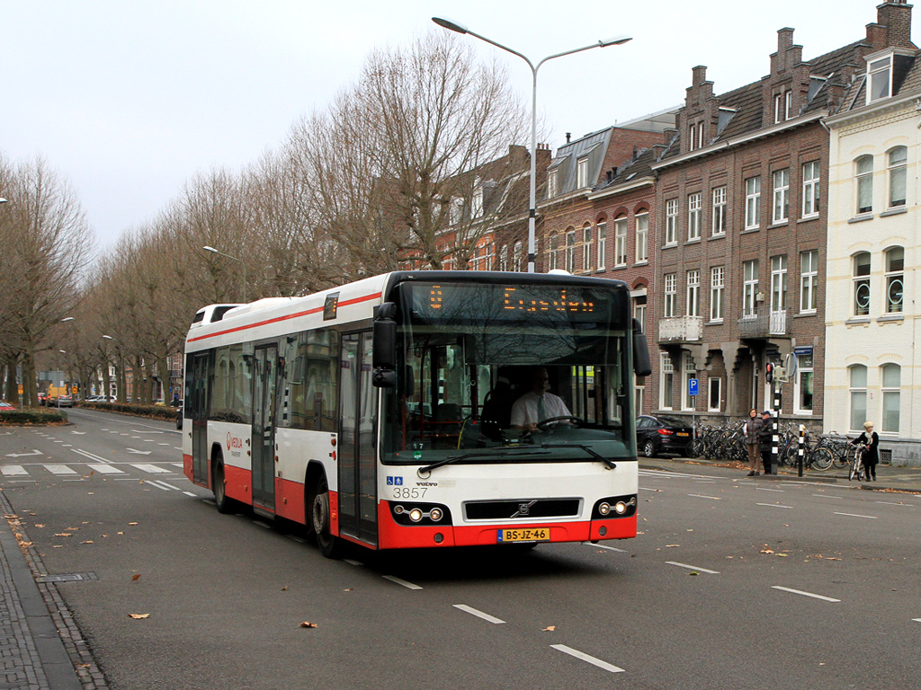 Maastricht, Volvo 7700 # 3857