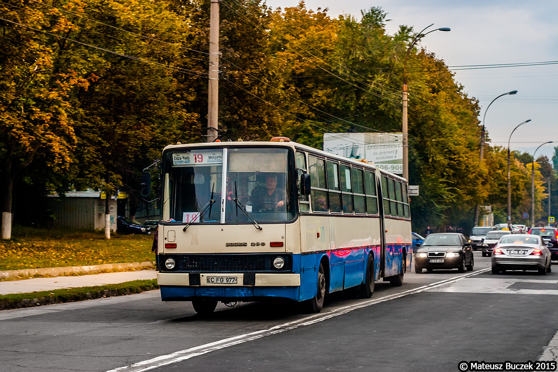 Chisinau, Ikarus 280.33O # 113