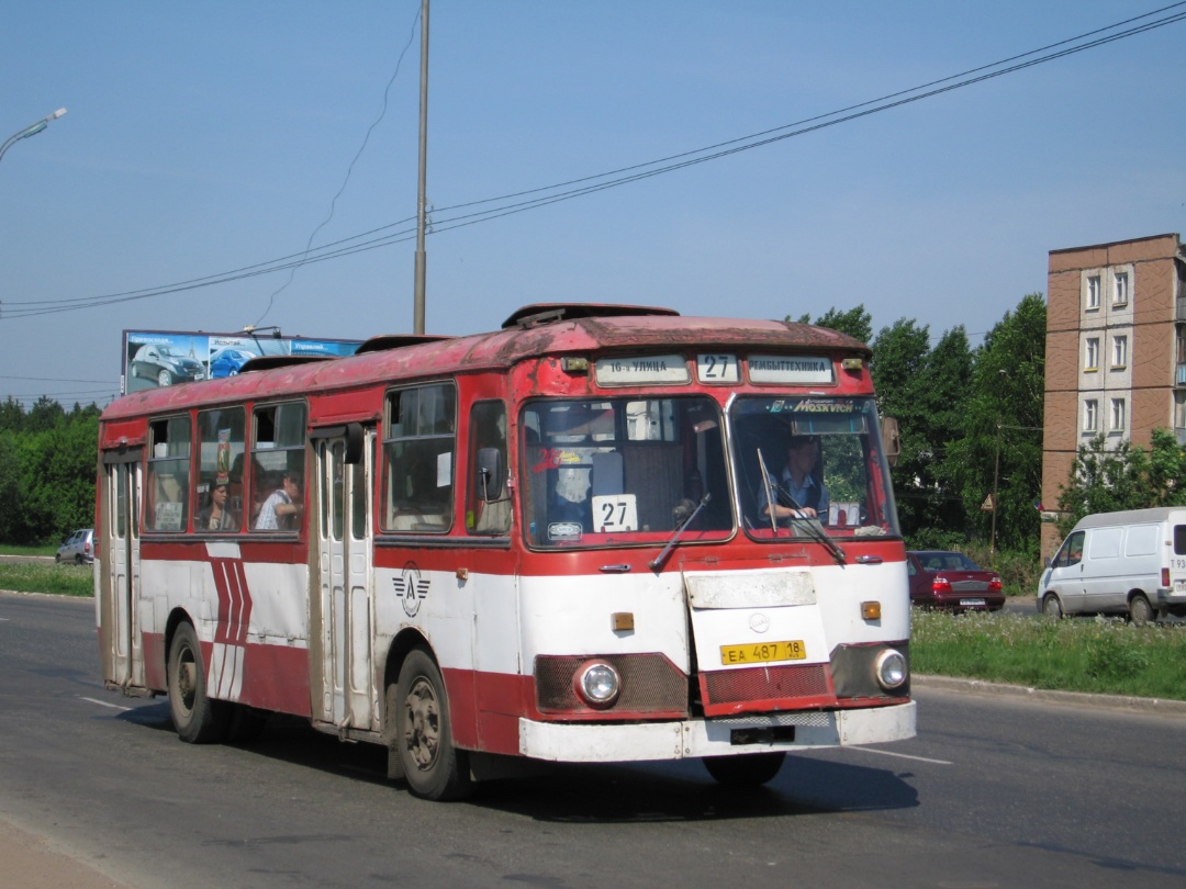 Izhevsk, LiAZ-677М # ЕА 487 18