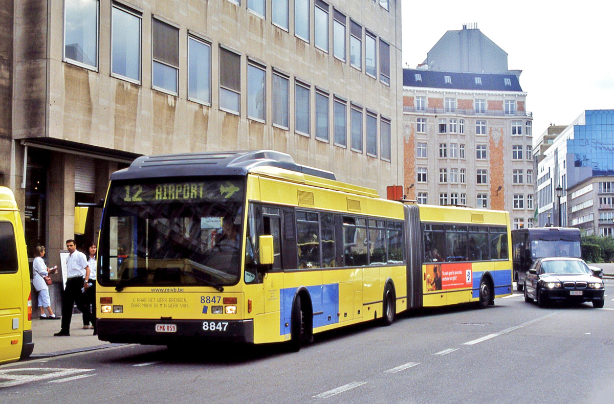 Bruxelles, Van Hool AG300/2 # 8847