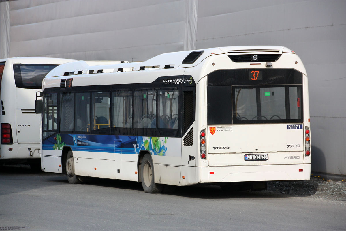 Tromsø, Volvo 7700 Hybrid # N1171