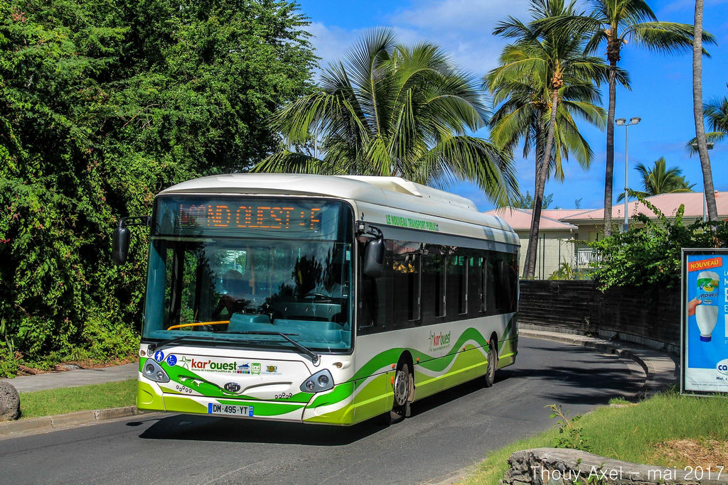 Saint-Paul (Réunion), Heuliez GX337 Hybrid # DM-495-YT