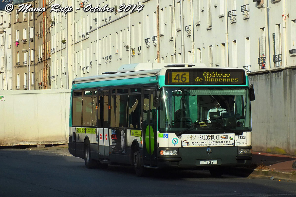 Paris, Irisbus Agora S # 7832