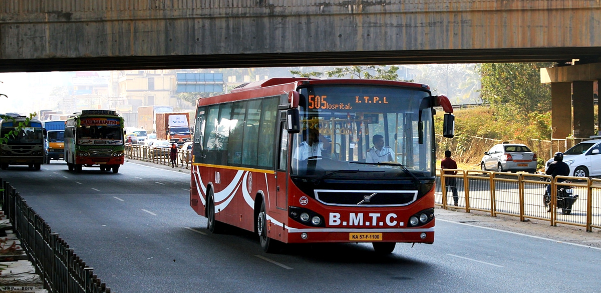 Bangalore, Volvo 8400 № KA57 F 1100