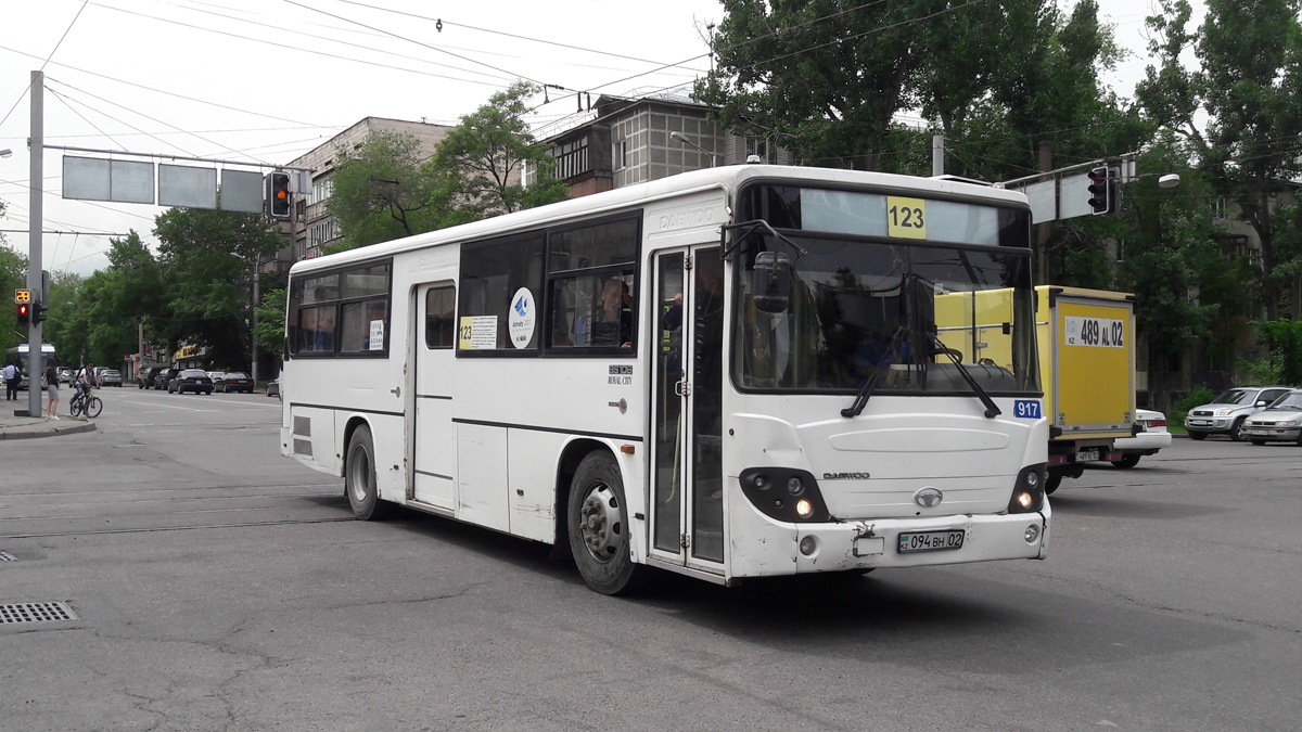 Almaty, Daewoo BS106 Royal City (СемАЗ) # 917