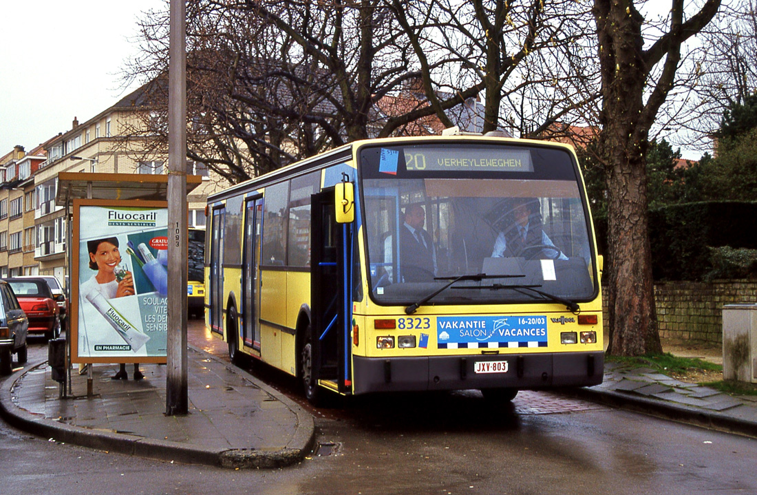 Bryssel, Van Hool A500 # 8323