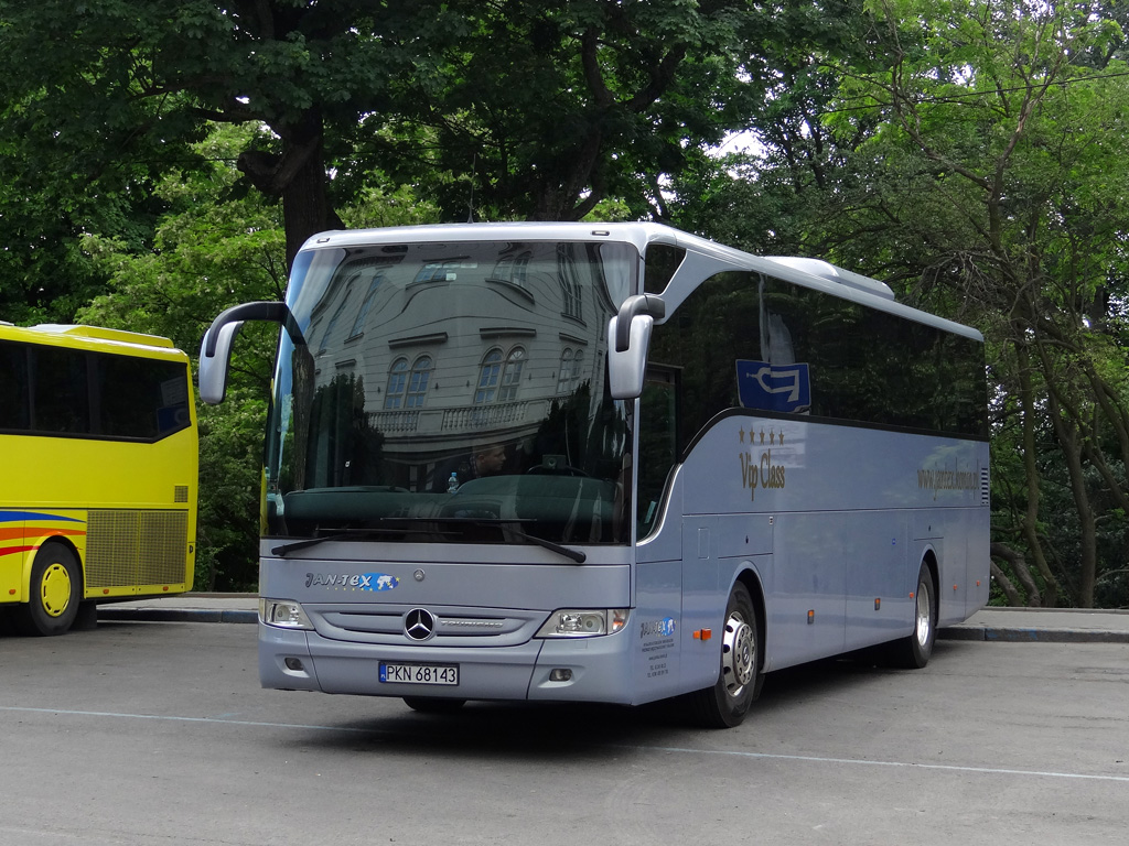 Golina, Mercedes-Benz Tourismo 15RHD-II Nr. PKN 68143