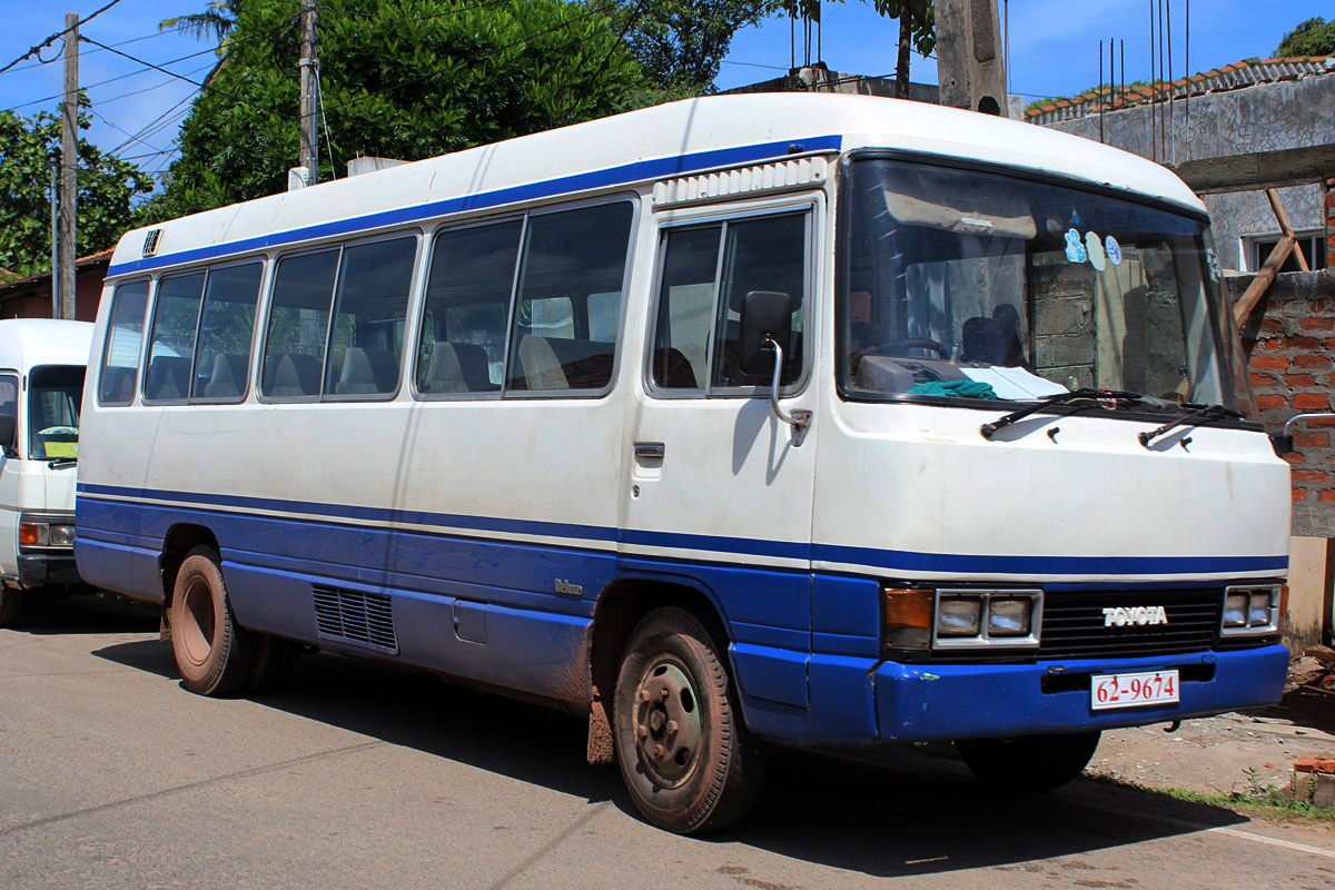 Negombo, Toyota Coaster č. 62-9674