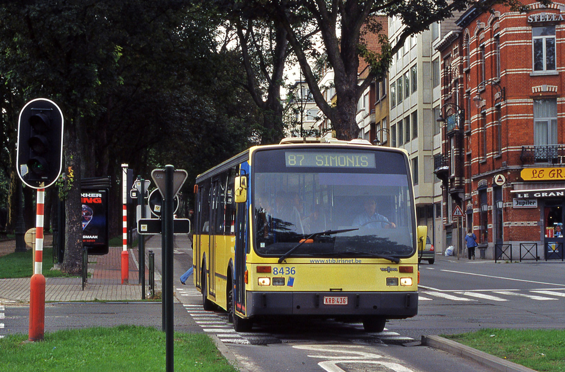 Brussels, Van Hool A500 # 8436