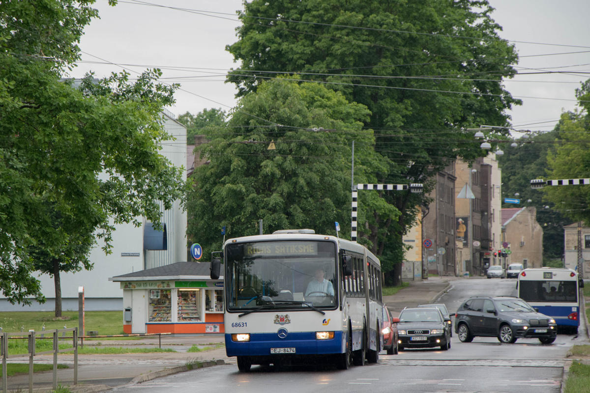 Riga, Mercedes-Benz O345 G # 68074