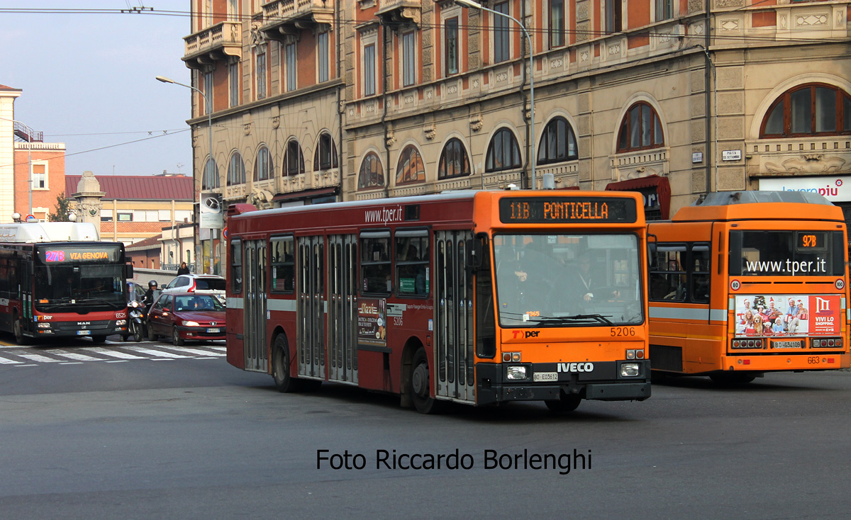 Bologna, IVECO TurboCity U 480.12 # 5206
