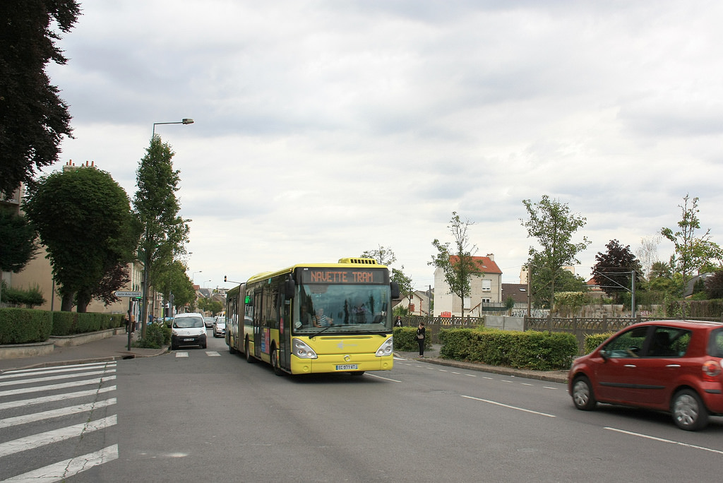 Châlons-en-Champagne, Irisbus Citelis 18M Nr. 825