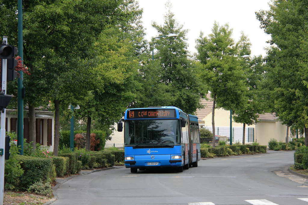 Châlons-en-Champagne, Irisbus Agora L nr. 818