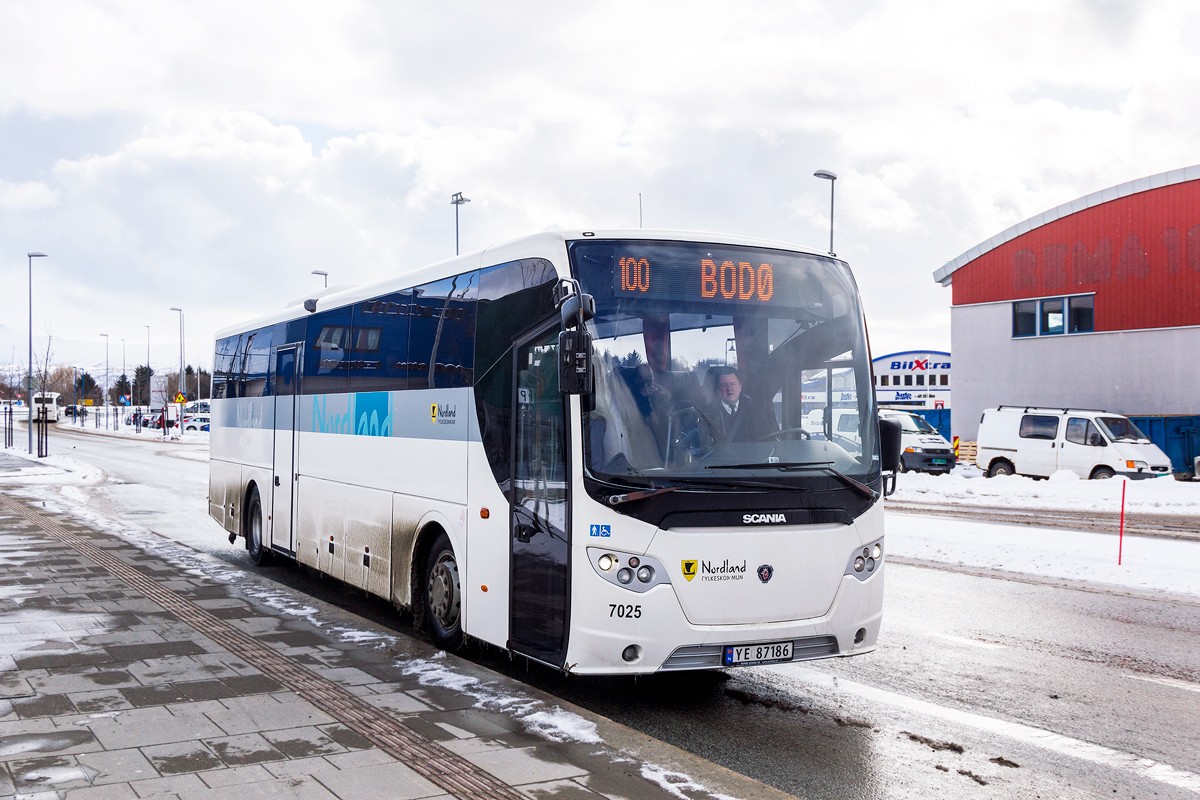 Bodø, Scania OmniExpress 340 # 7025