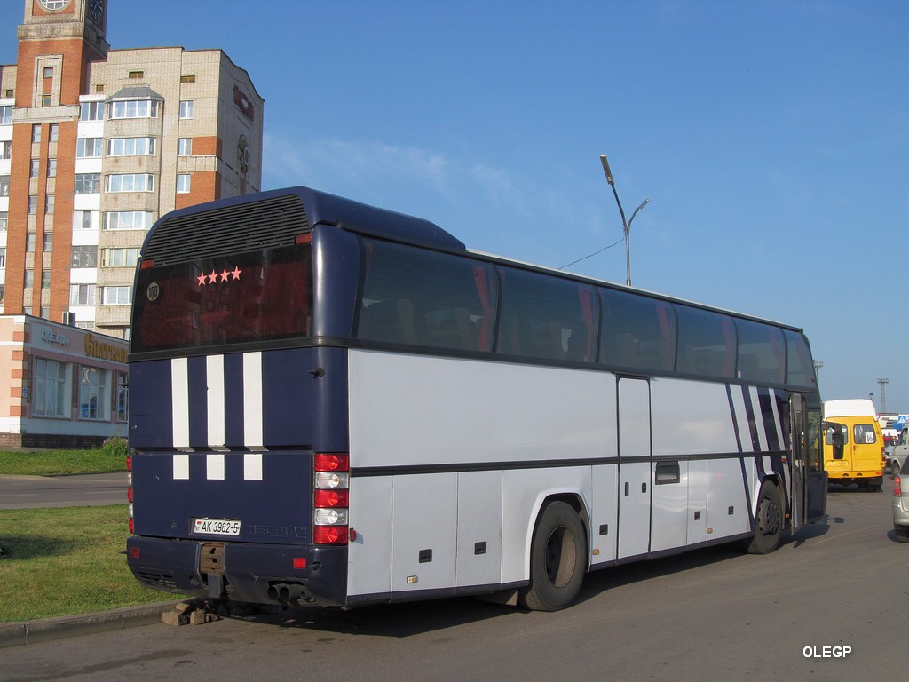 Minsk District, Neoplan N117 Spaceliner # АК 3962-5