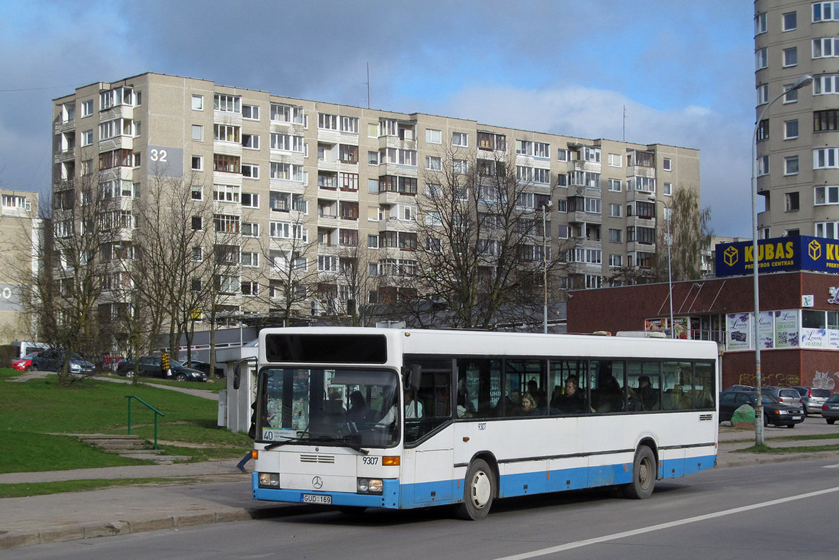Vilnius, Mercedes-Benz O405N # 9307