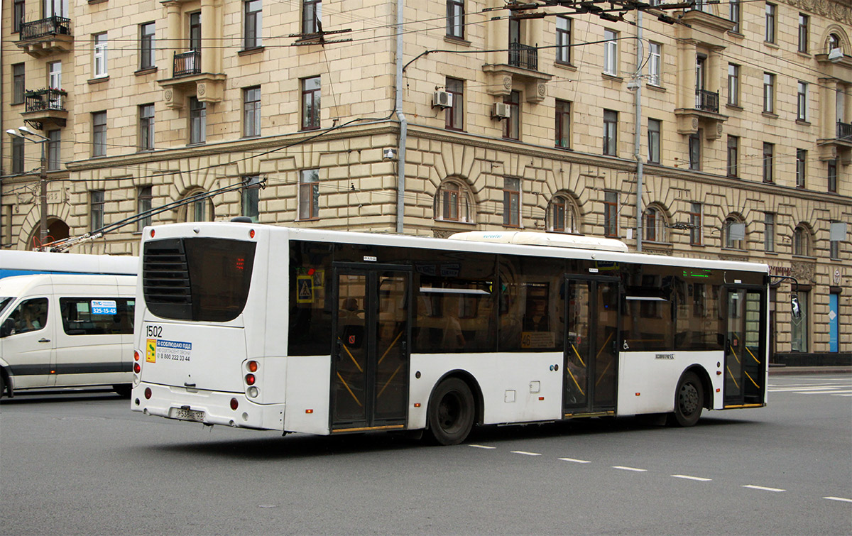 San Petersburgo, Volgabus-5270.05 # 1502